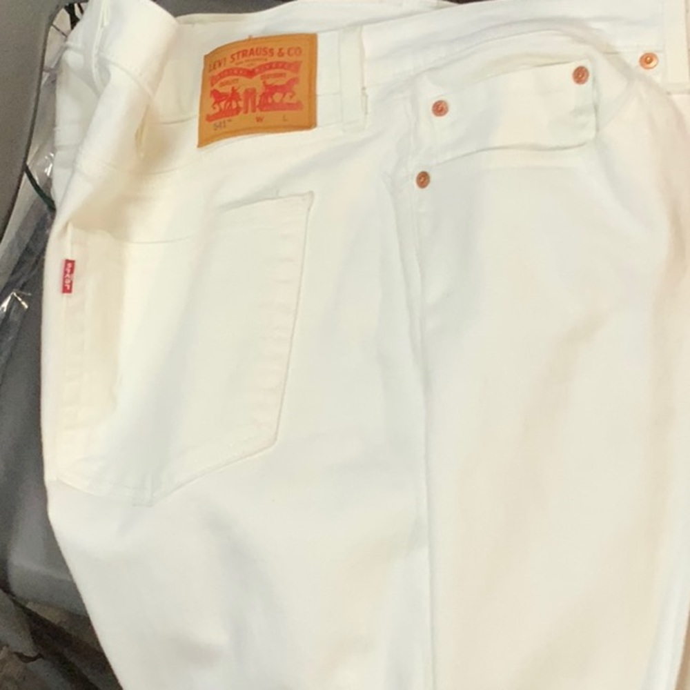 Levi's White Slim Jeans with Textured Fabric